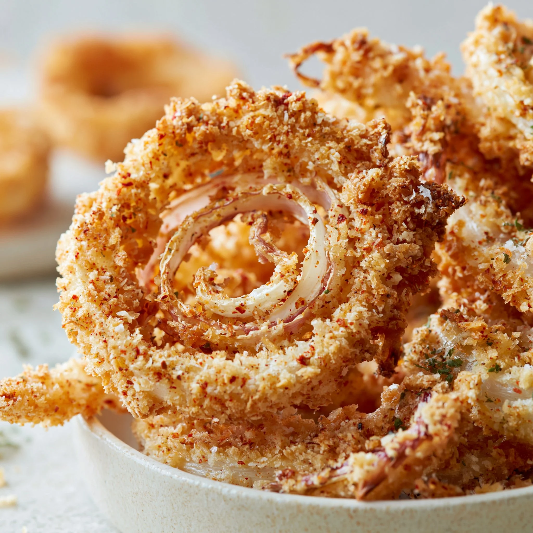 Crispy Air Fryer Onions: Perfectly Crunchy Snack Recipe
